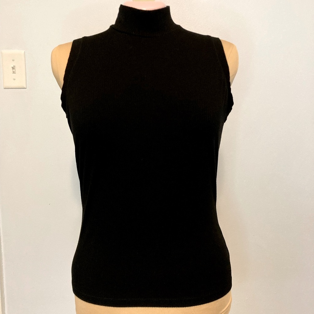 Banana Republic black ribbed high neck sleeveless top